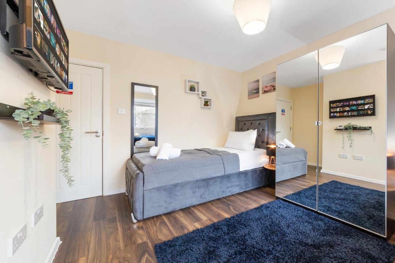 Twickenham Homes Isleworth Ngoại thất bức ảnh