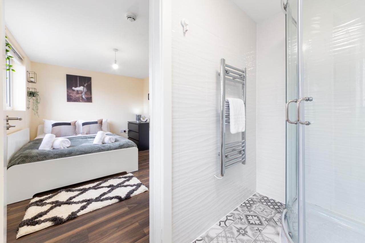 Twickenham Homes Isleworth Ngoại thất bức ảnh